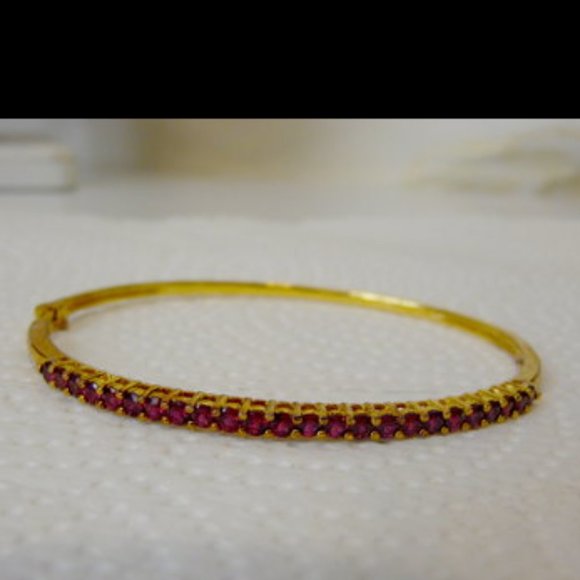 Technibond Genuine Red Garnet Gemstone Hinged Bangle Bracelet Size 7-1/2" - Picture 8 of 10